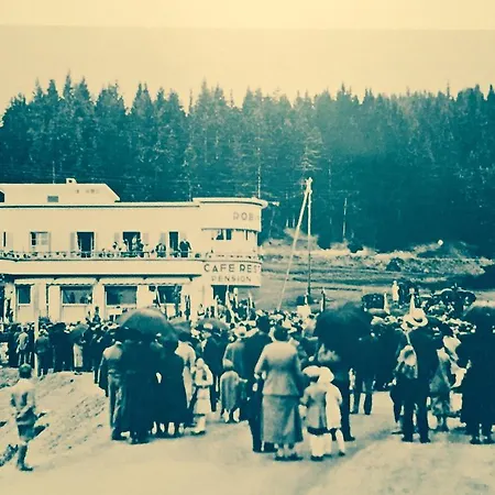 Robinson Hotel